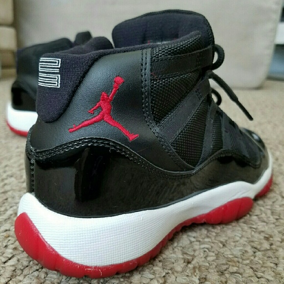 Jordan Bred 11s - Picture 3 of 4