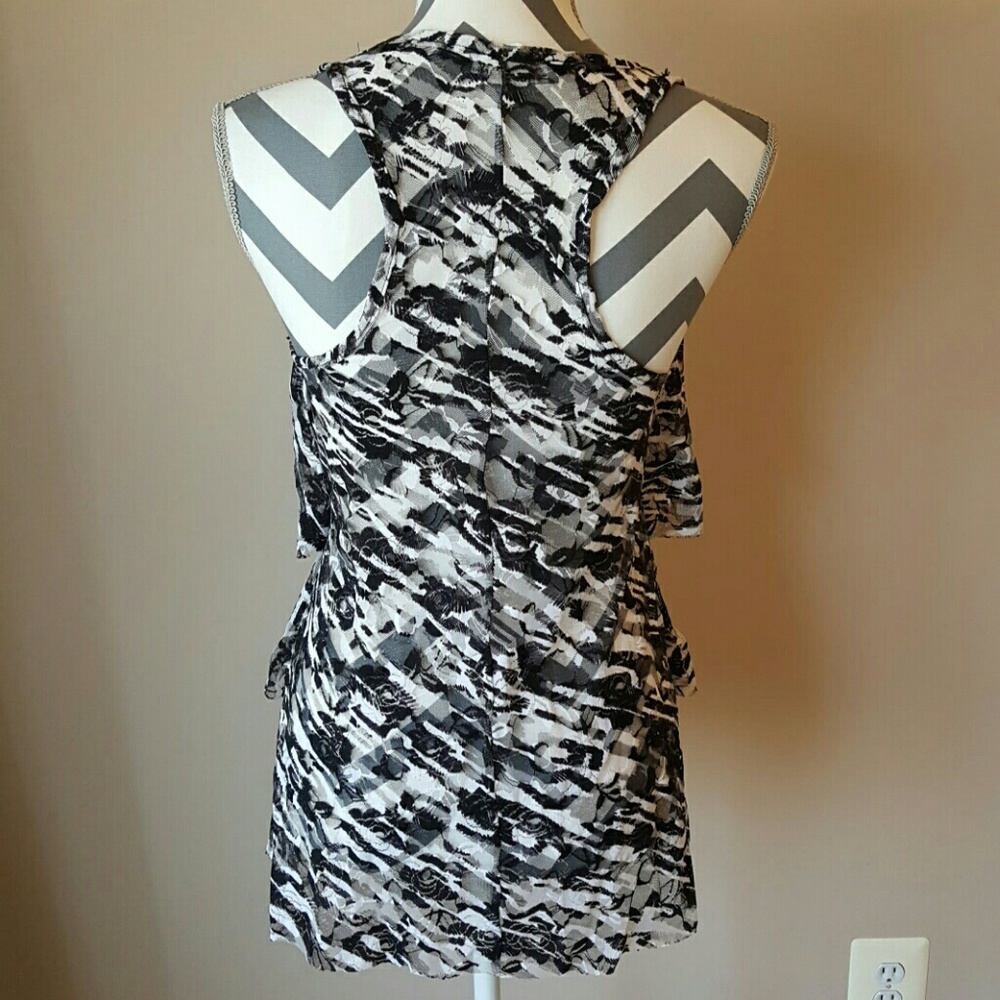 Beautiful Mesh Racerback Top - Picture 3 of 3