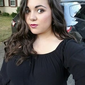 Meet your Posher, Haley