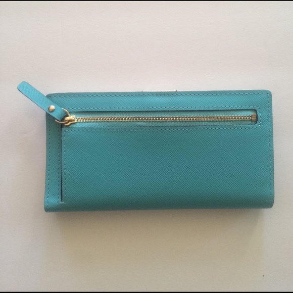 KATE SPADE NWT STACEY WALLET $100 - Picture 2 of 3
