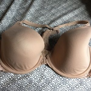 Victoria's Secret Body by Victoria 34DD Racerback
