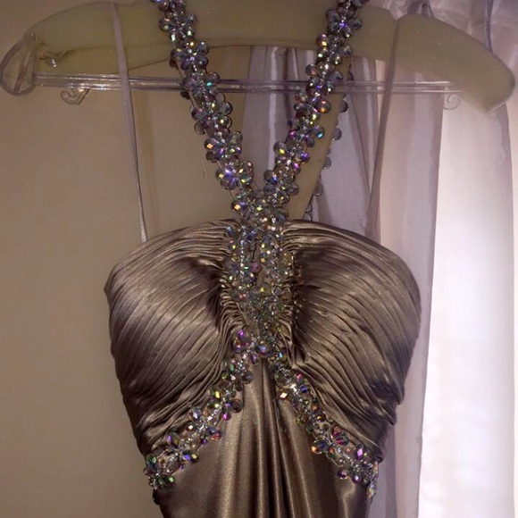 HP!β¨π₯ Allure prom dress - Picture 3 of 4