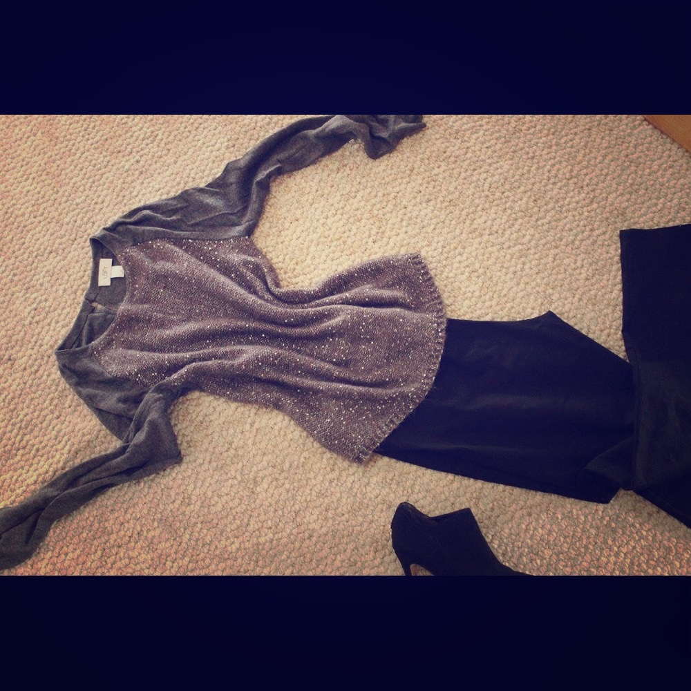 Sequined heather gray sweater