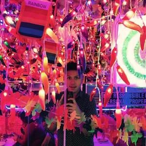 Meet your Posher, Dario