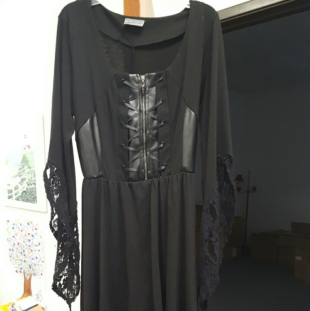 Disney Malificent Dress size Large