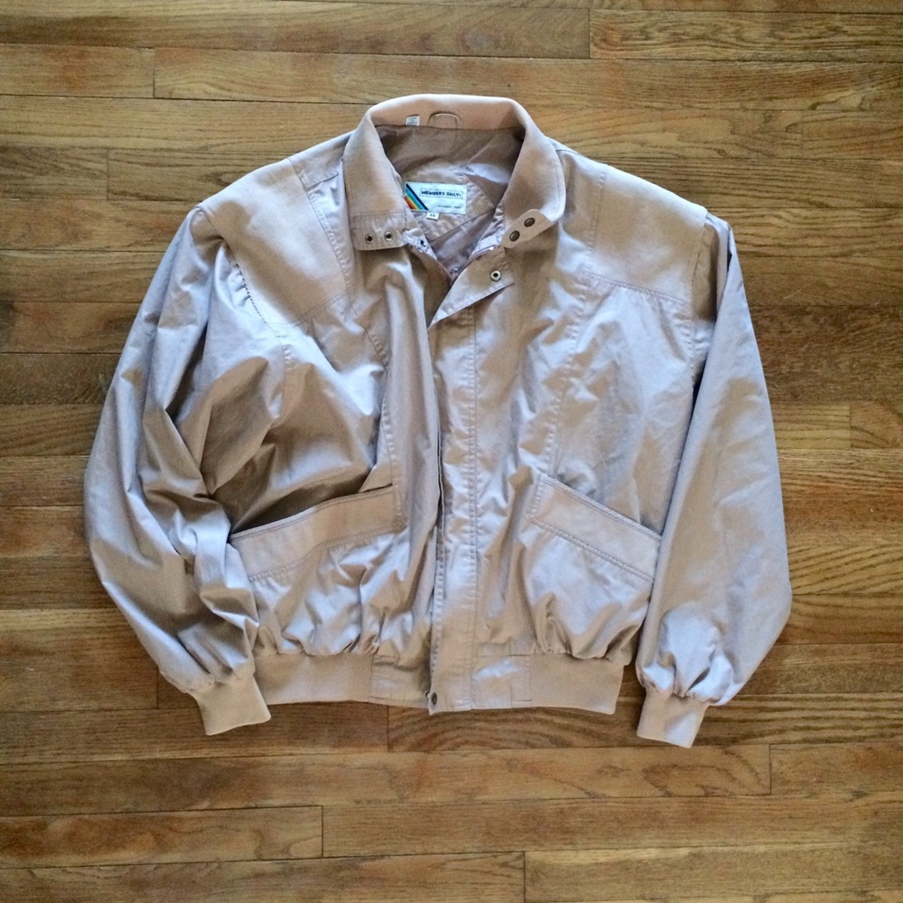 Mens XL Members Only Khaki Bomber Jacket