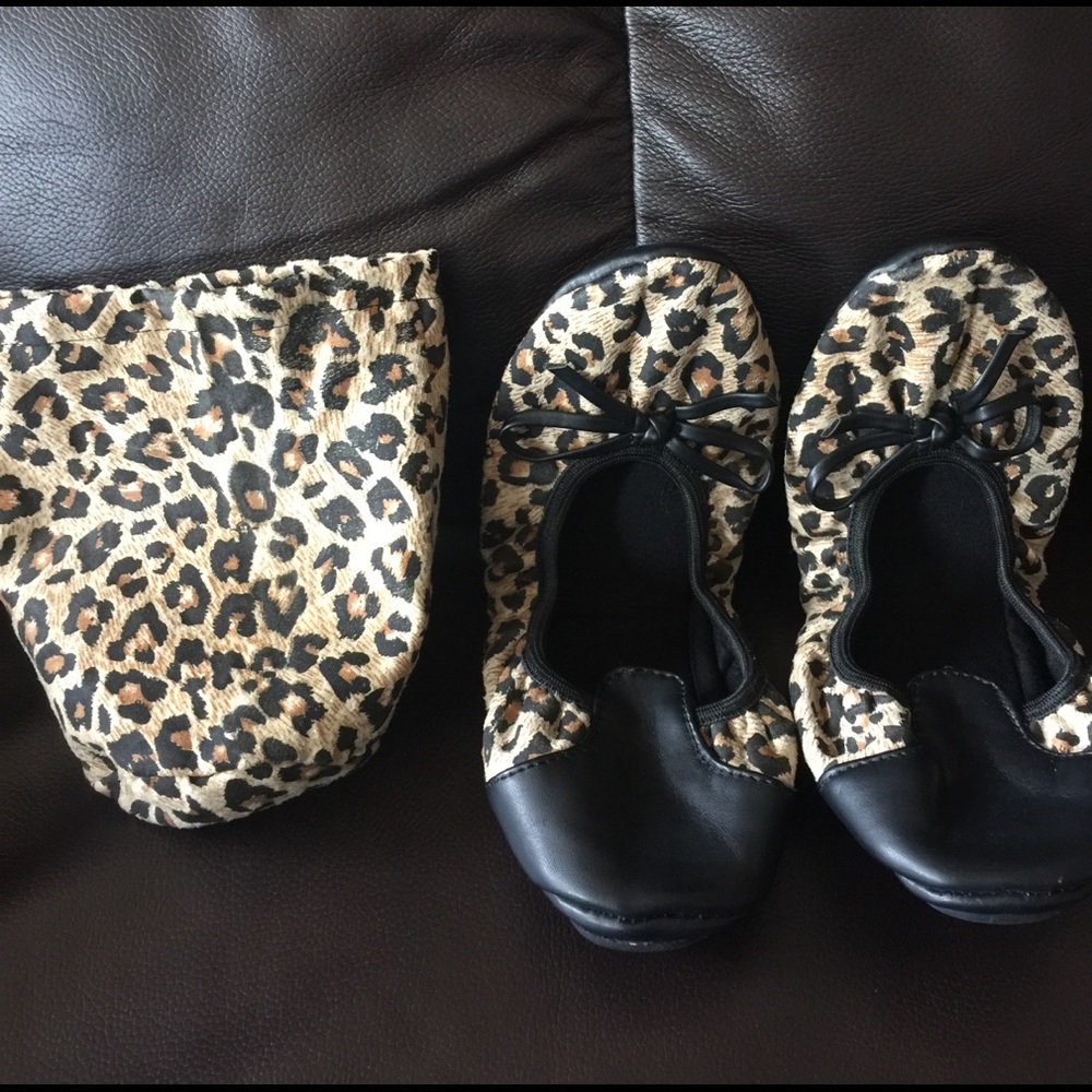 Cute Leopard Foldable Flats