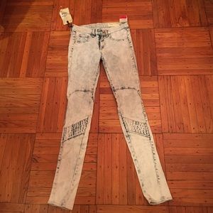 Rag and Bone Light Denim Skinny Jeans