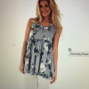 NWT- entro flowy tank!