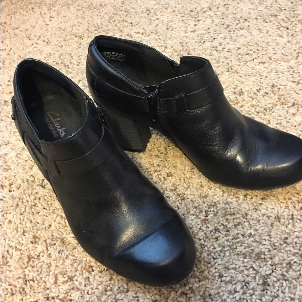 Women's size 8 black bendable booties.