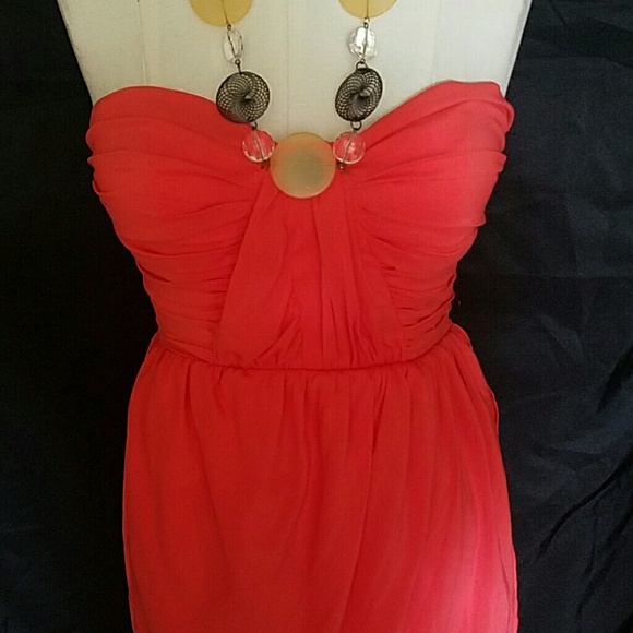 Bebe Coral Dress - Picture 2 of 3