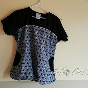 Scrub top with hearts!  ?