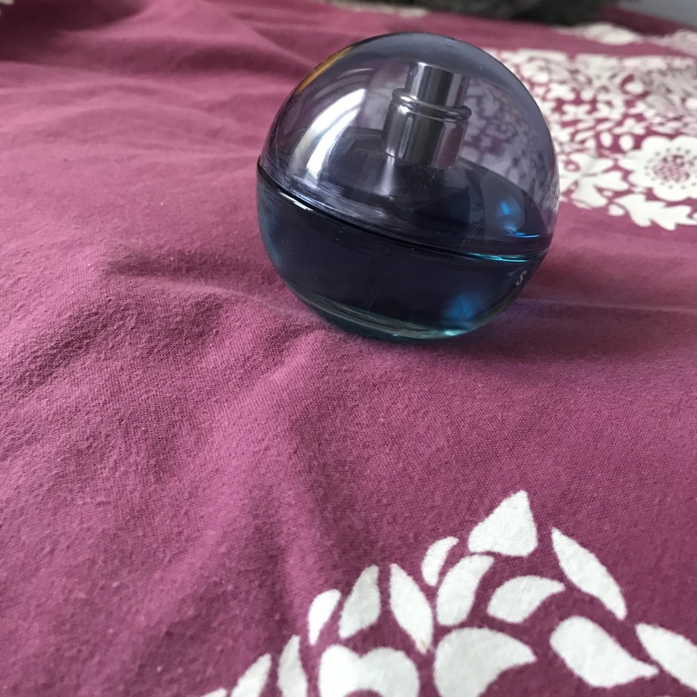 BRAND NEW PERFUME 💜💙✨