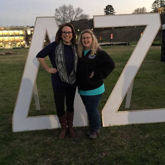 Meet your Posher, Catie - Picture 1 of 1