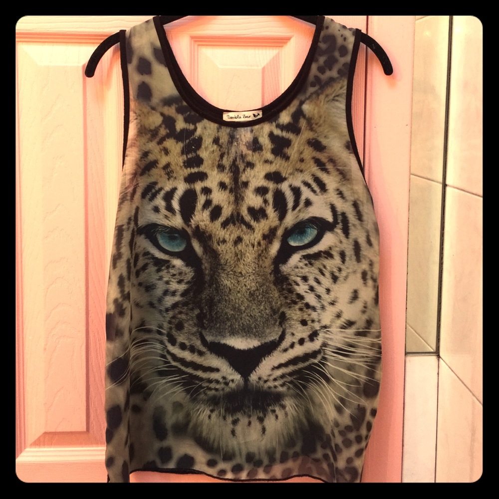 Tiger face, sleeveless blouse