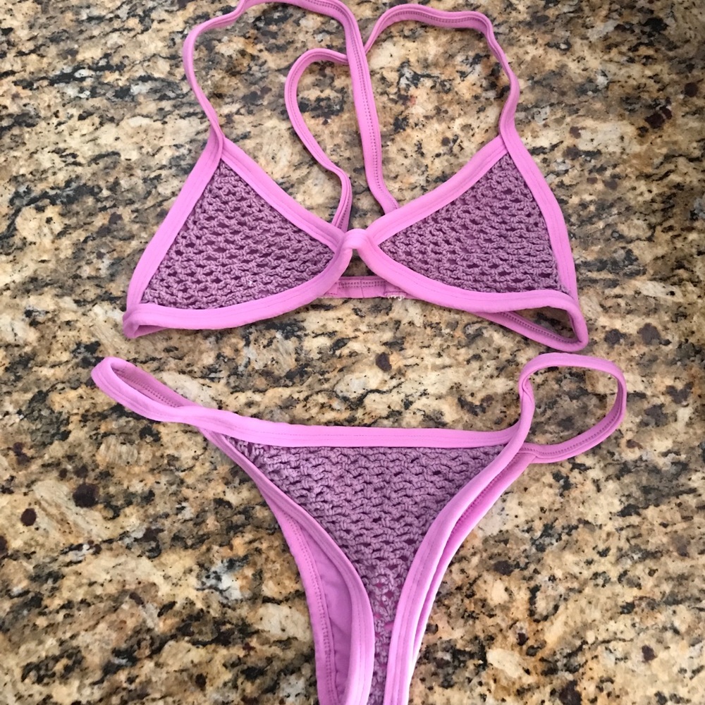 Posh púa bikini set both size medium