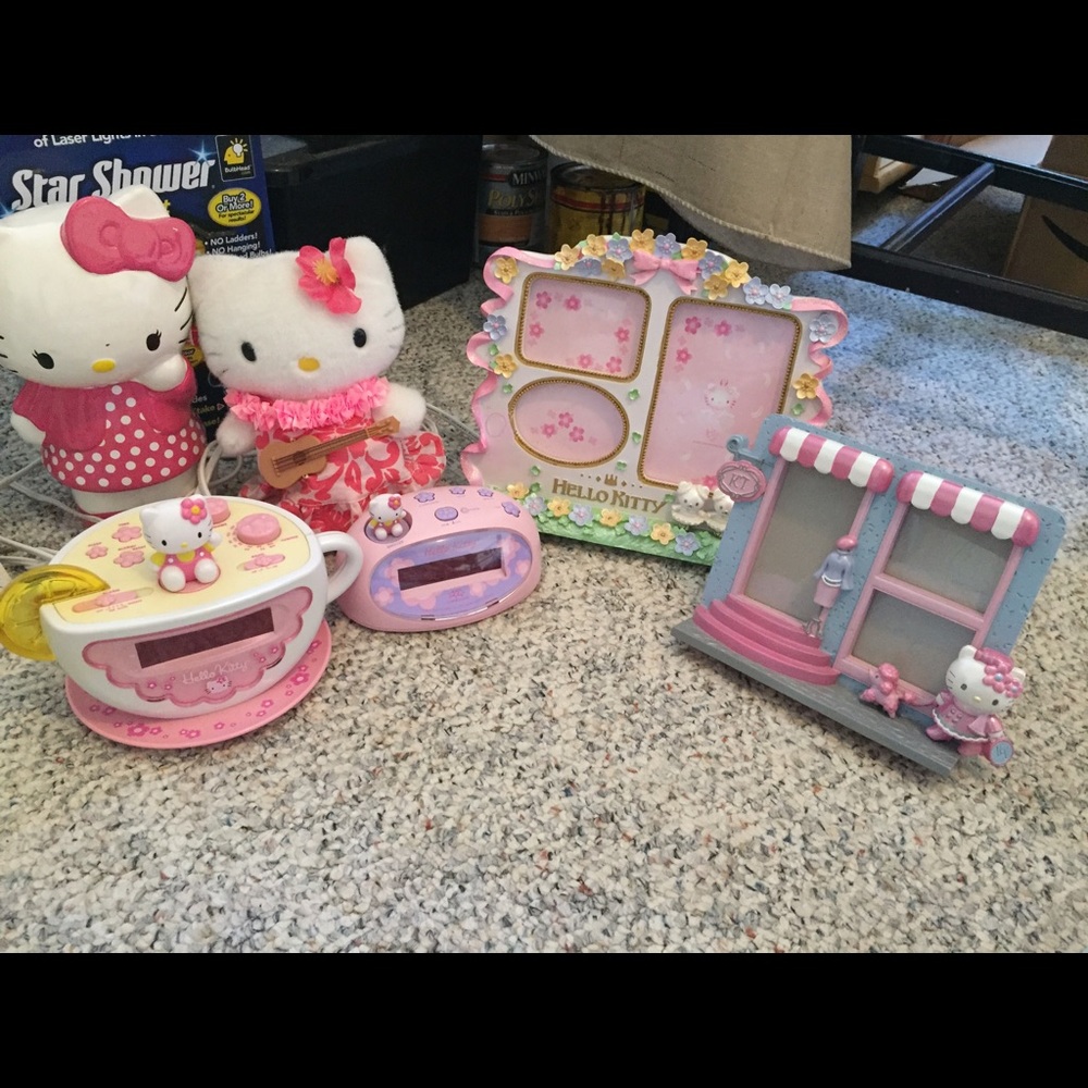 Lot of 6 Hello Kitty Items