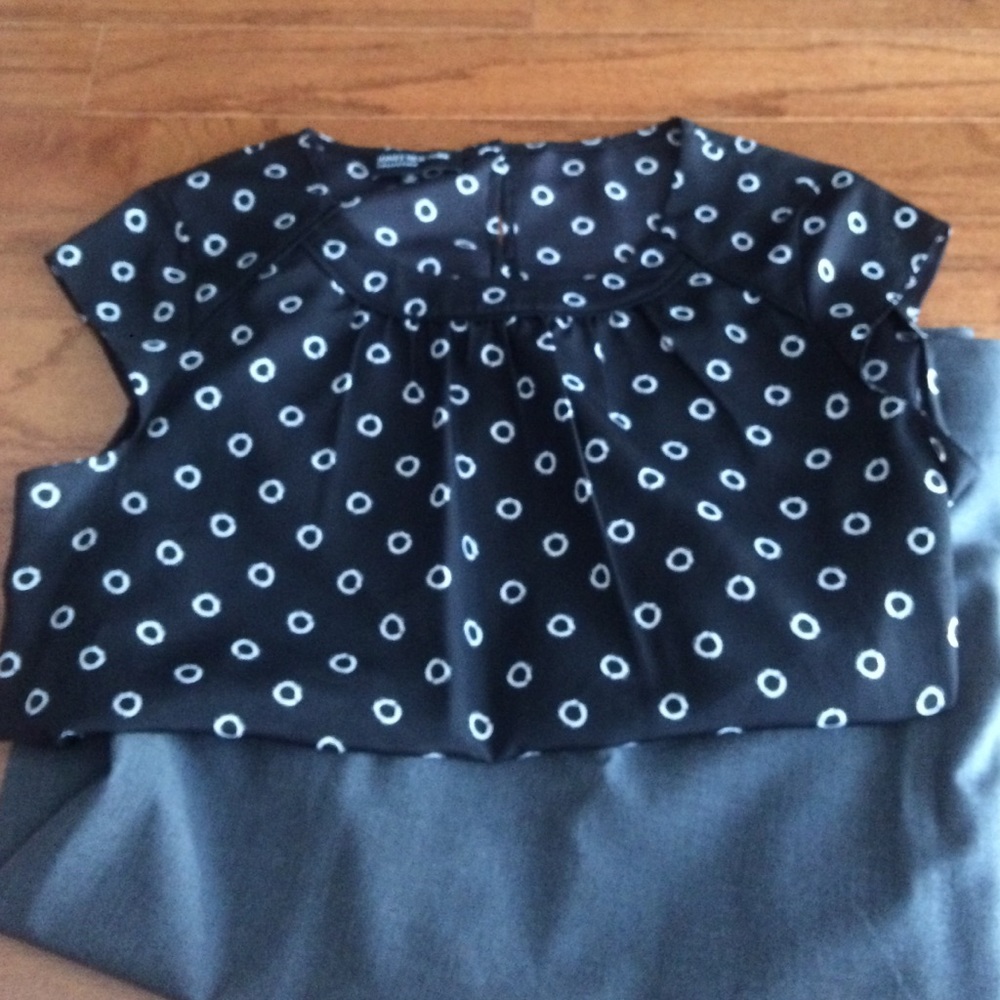 Jones New York Collection polka dot top