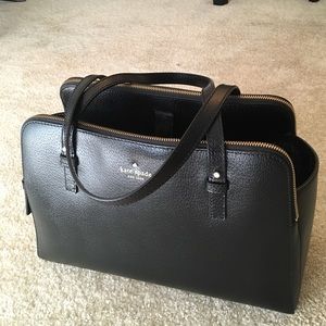 Kate Spade Large Tore (2 zipper pockets + 1 open)