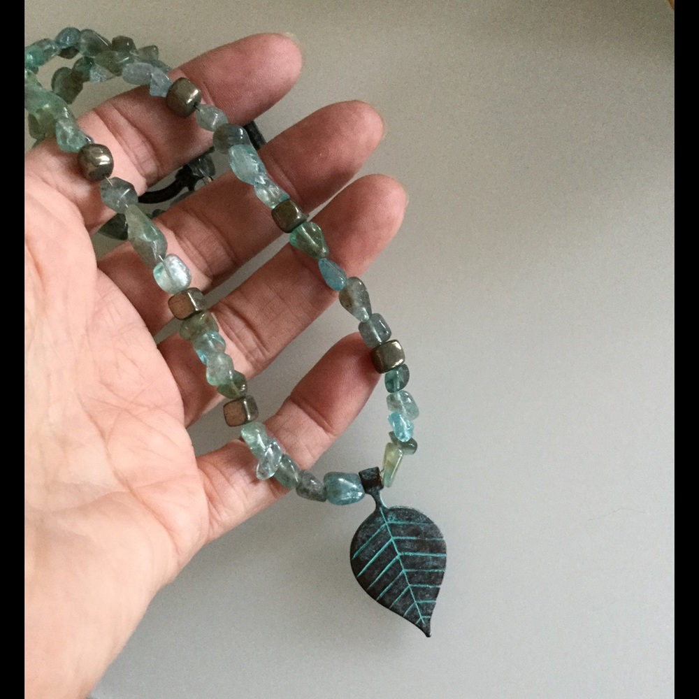 New gorgeous gemstone necklace
