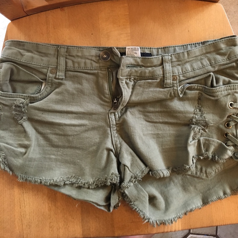 Billabong shorts