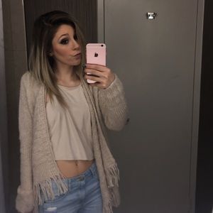 Meet your Posher, Alyssa