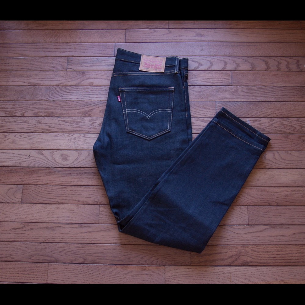 Levi's, 522 slim tapered jeans.