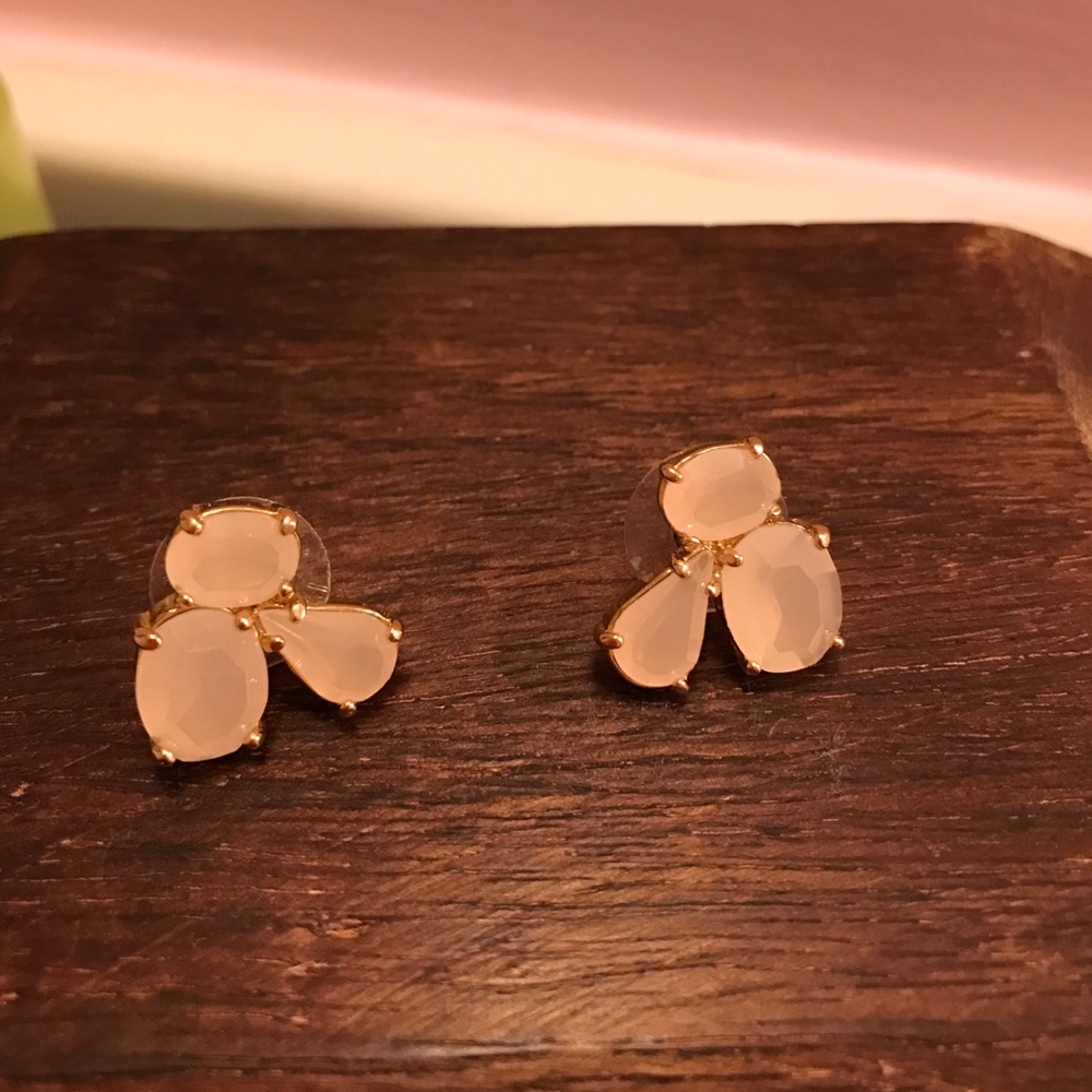 🎉🎉 final price Kate Spade light pink earrings