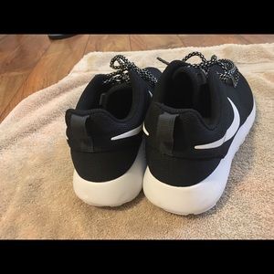 Nike Roshe one OFFER