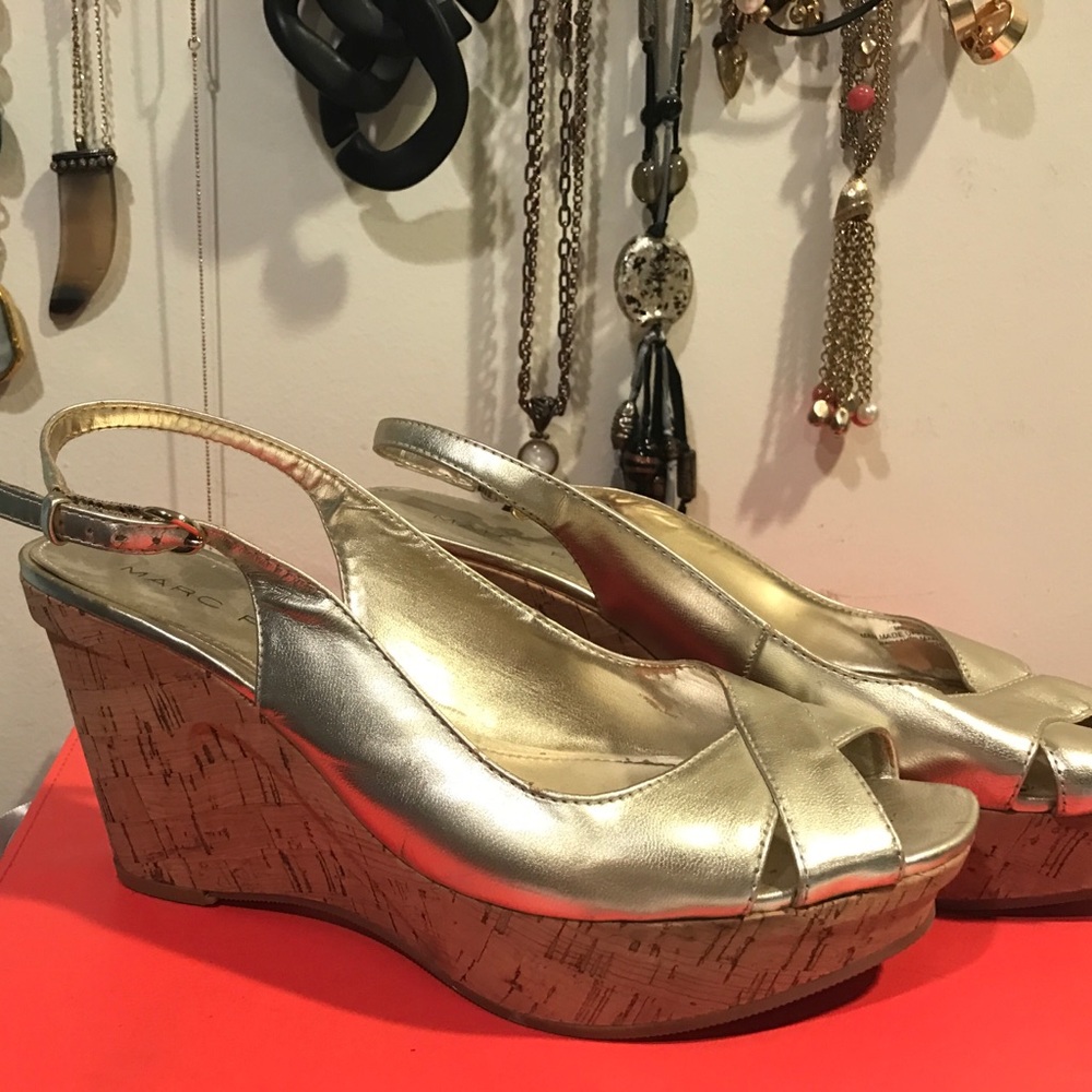 Gold wedge slingback shoe