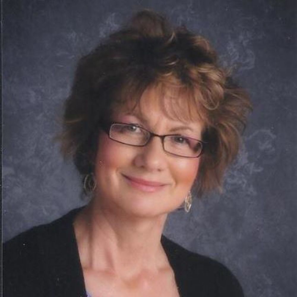 Meet your Posher, Laurie