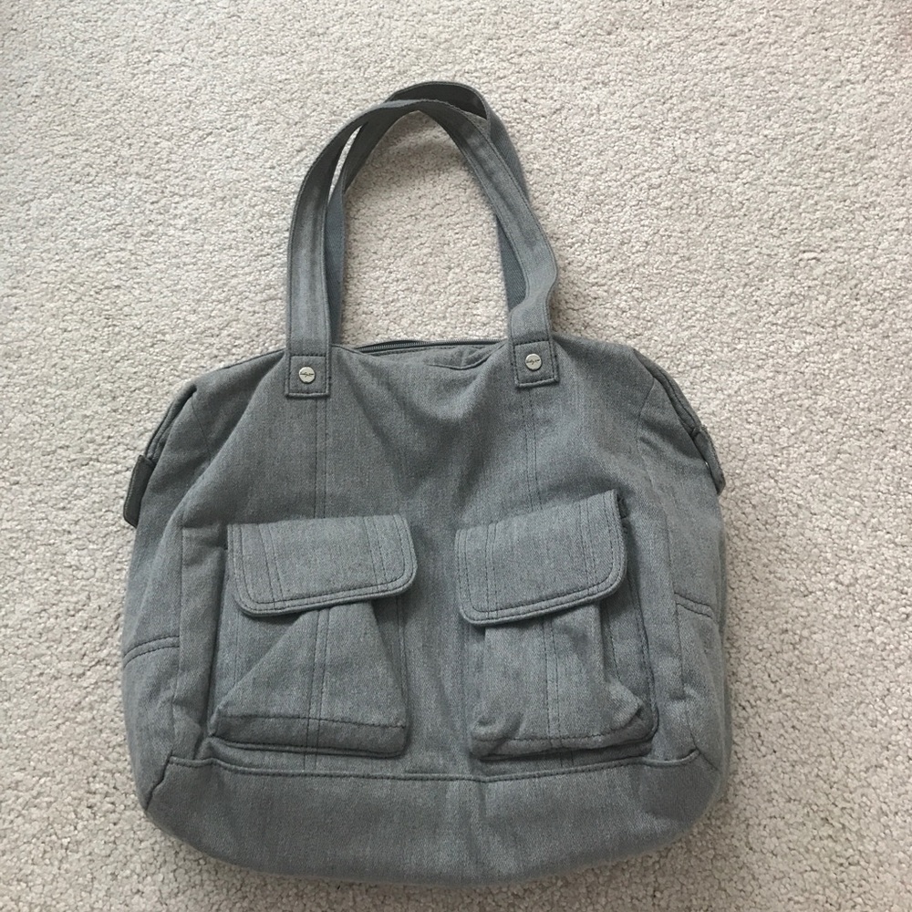 EUC Thirty One Casual Cargo Bag