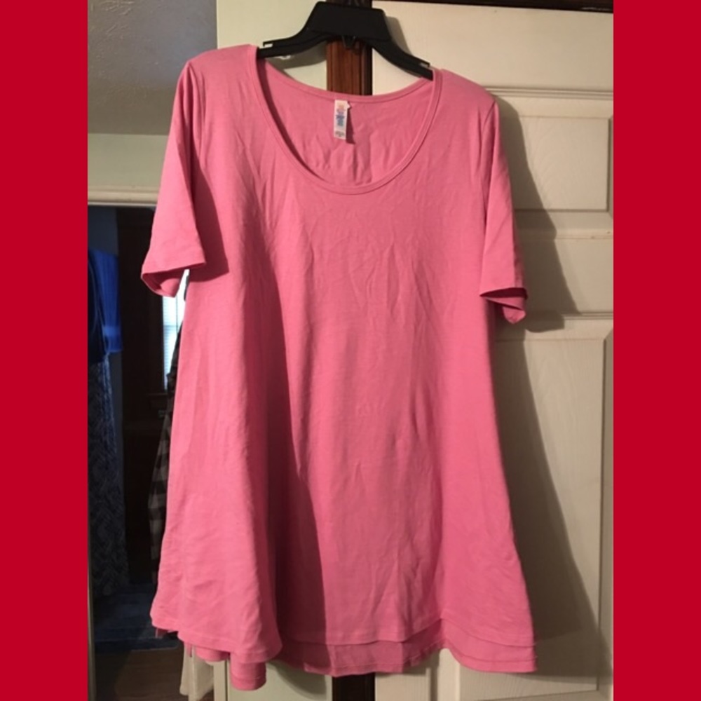 Lularoe Perfect T Top size M
