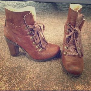 Nine West Ankle Boots 7.5