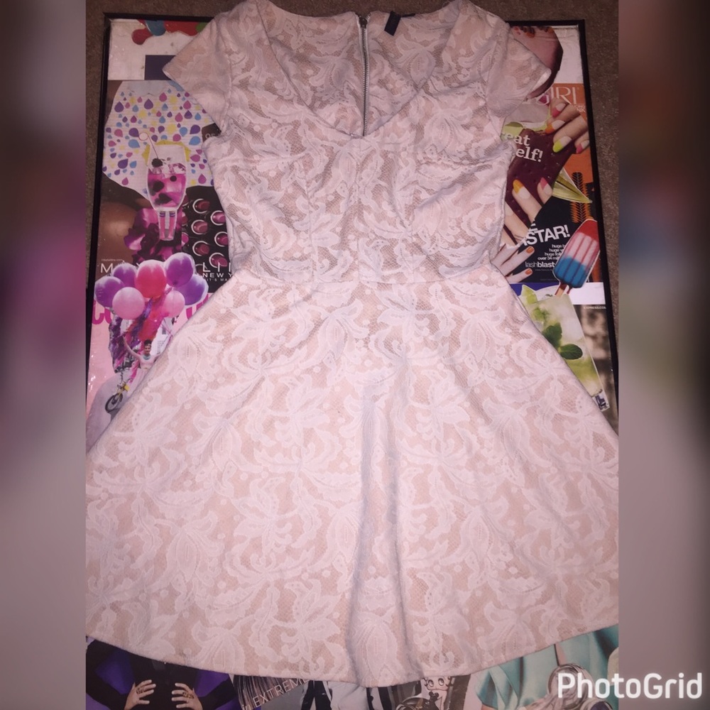 Beautiful lace classy dress