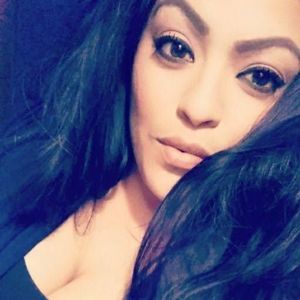 Meet your Posher, Contreras