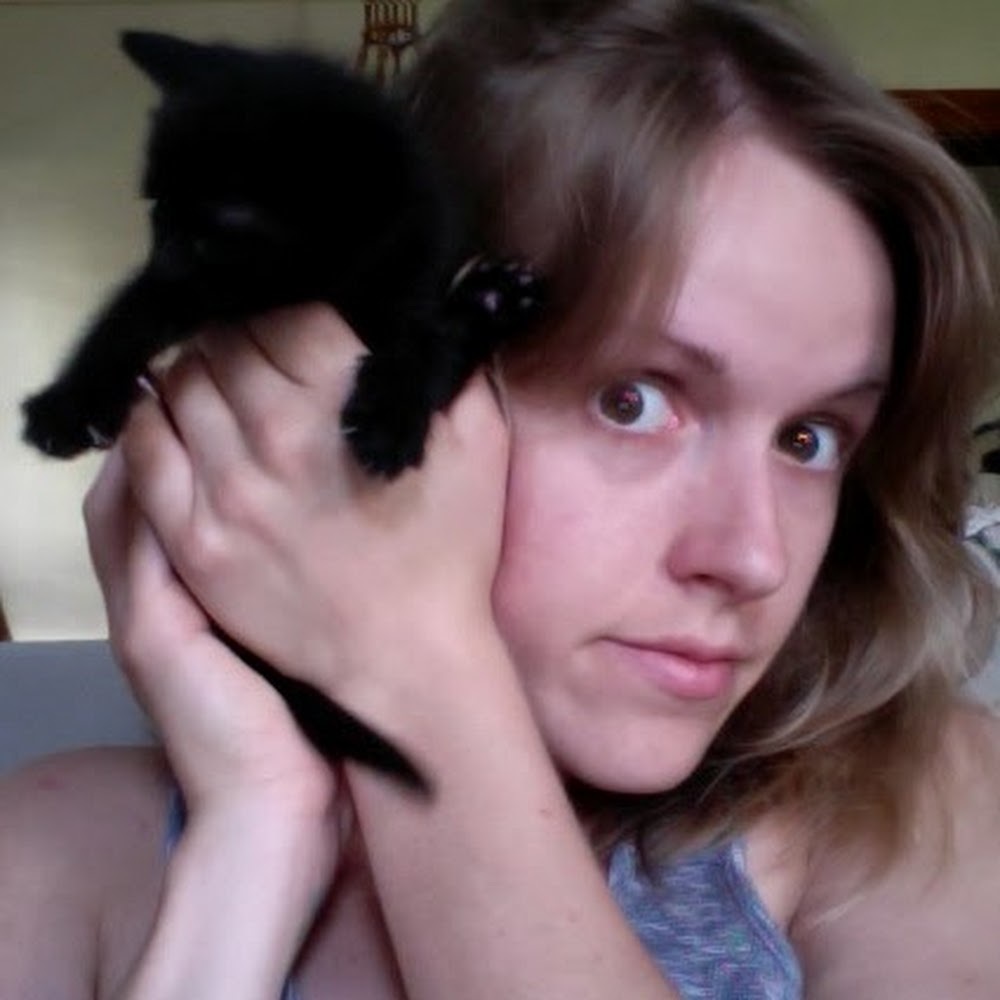 Meet your Posher, Annie