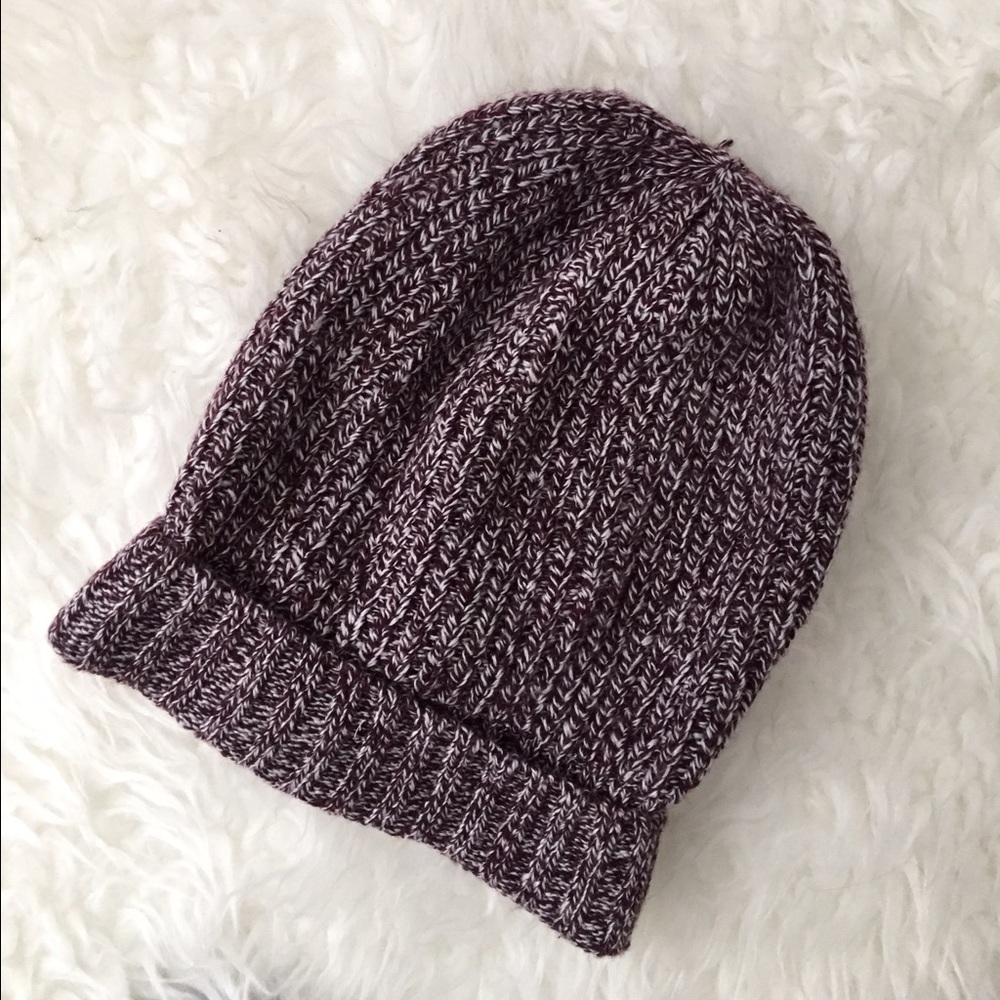 Aerie Beanie