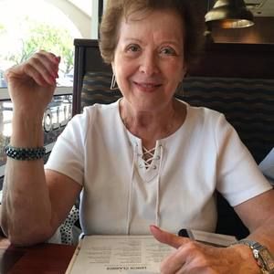 Meet your Posher, Sandra