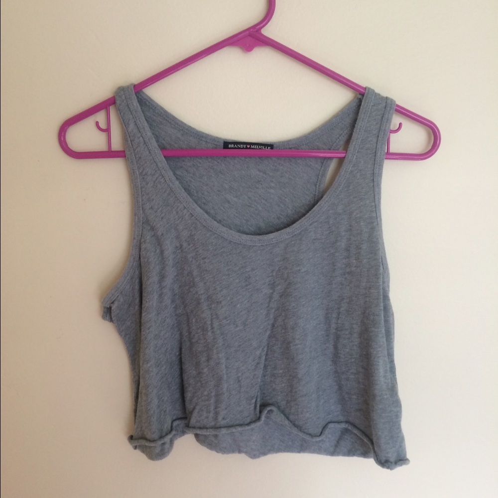 Gray crop tank top