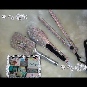 Bling Flat Iron Brush and Comb Set