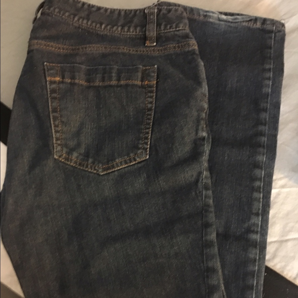 Women's size 6 Ann Taylor curvy fit skinny