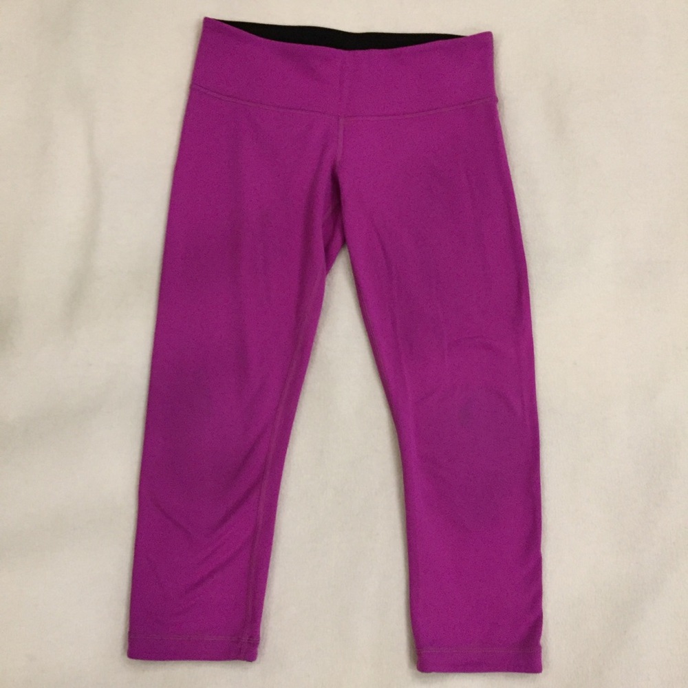 Reversible Lululemon Wunder Under Crop