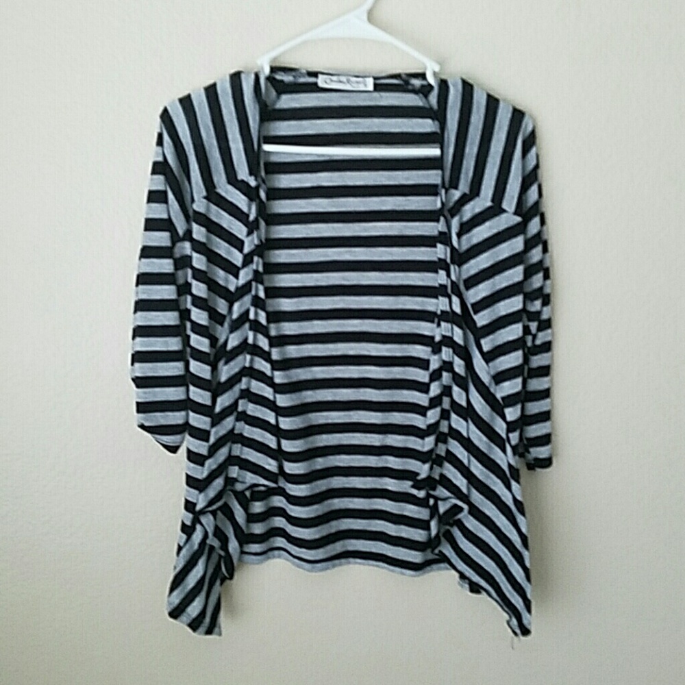 ! NEW WOMEN'S COVER UP SHIRT !