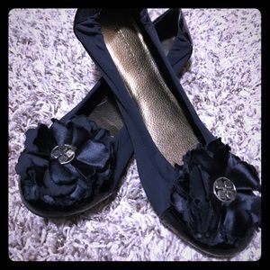 Arturo Chang black flats with gold  size 8 1/2