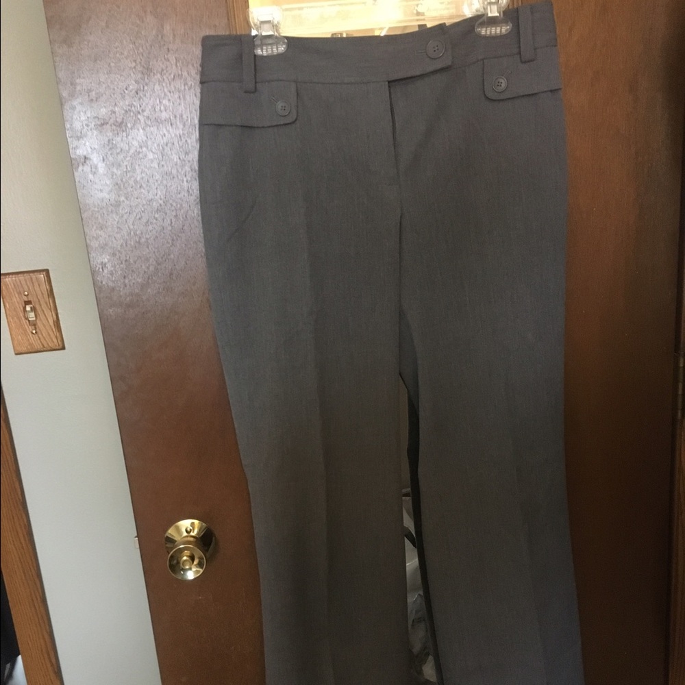 Women's Ann Taylor size 8 grey dress pant
