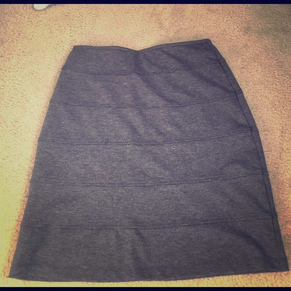 Basic detailed gray skirt 👄👗👙💋👠