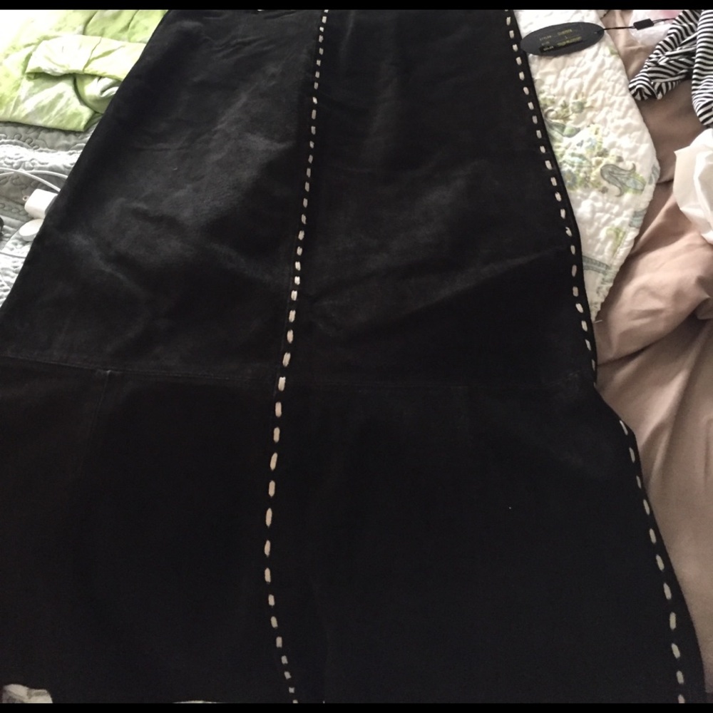 Karen Kane suede skirt