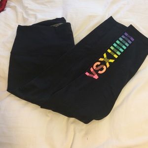 VICTORIA'S SECRET SPORT LEGGINGS