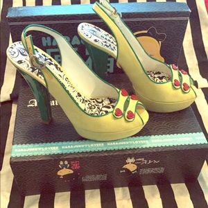 HARAJUKU LOVERS ‘LAILA’ SLINGBACKS PUMPS